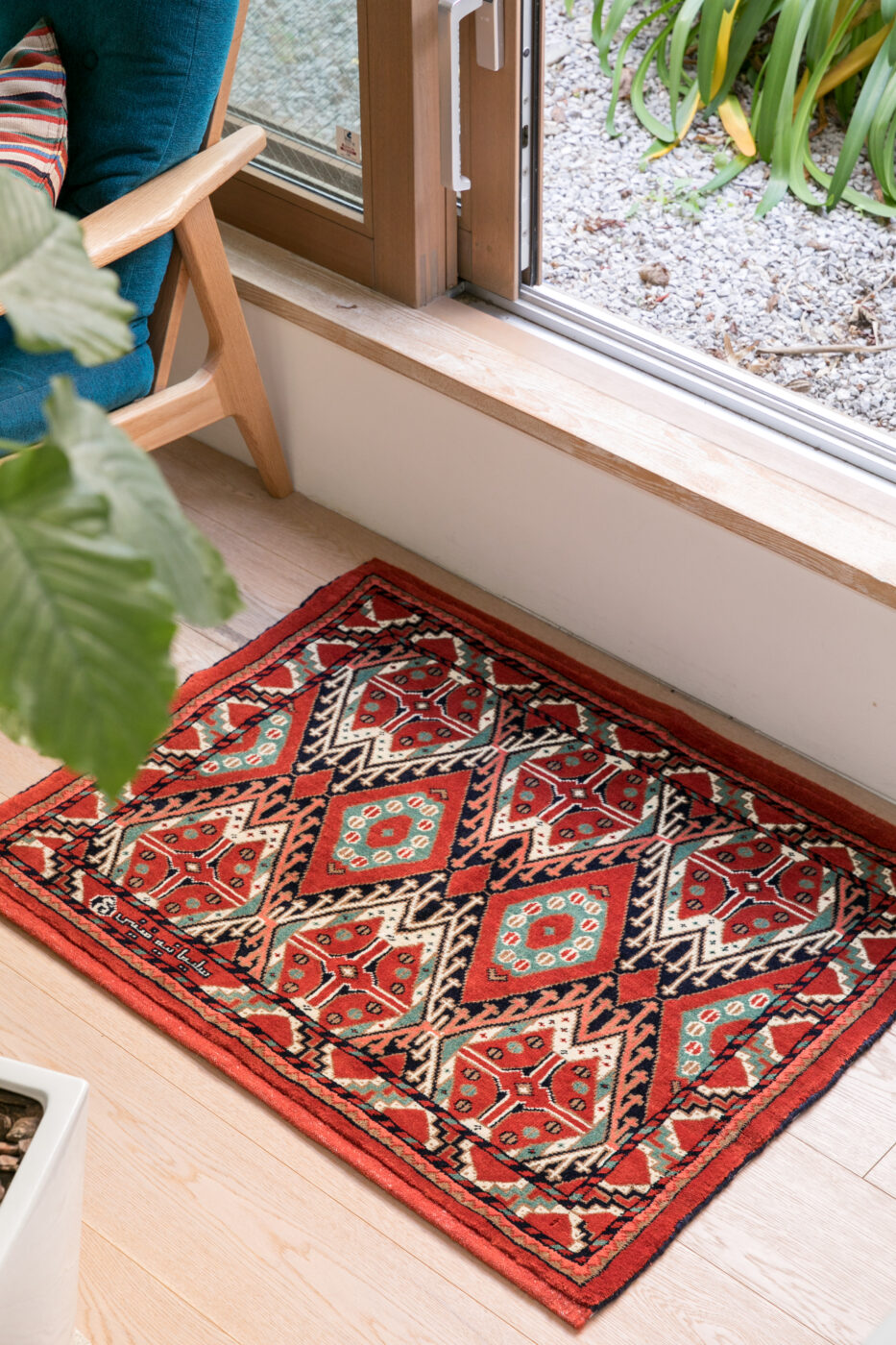 ペルシャ絨毯 オーバル 赤 （ペルシャ絨毯 オーバル | オンラインストア） 